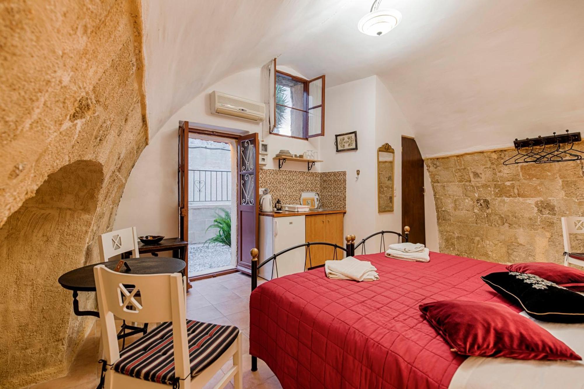 Rhodes City克里斯蒂娜旅馆公寓 外观 照片